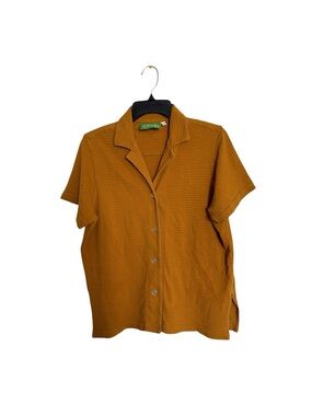 Big Bud Press 100% Textured Cotton Pantry Button Up Shirt in Mustard Yellow
